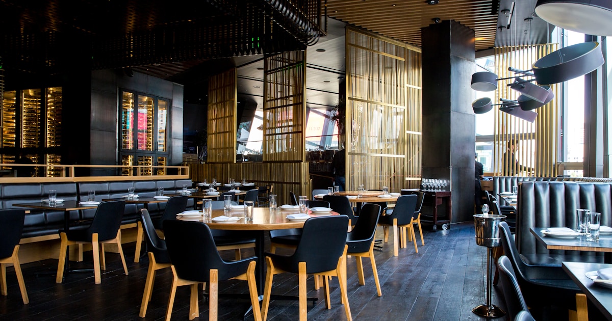 Restaurant casual dining american Chilis