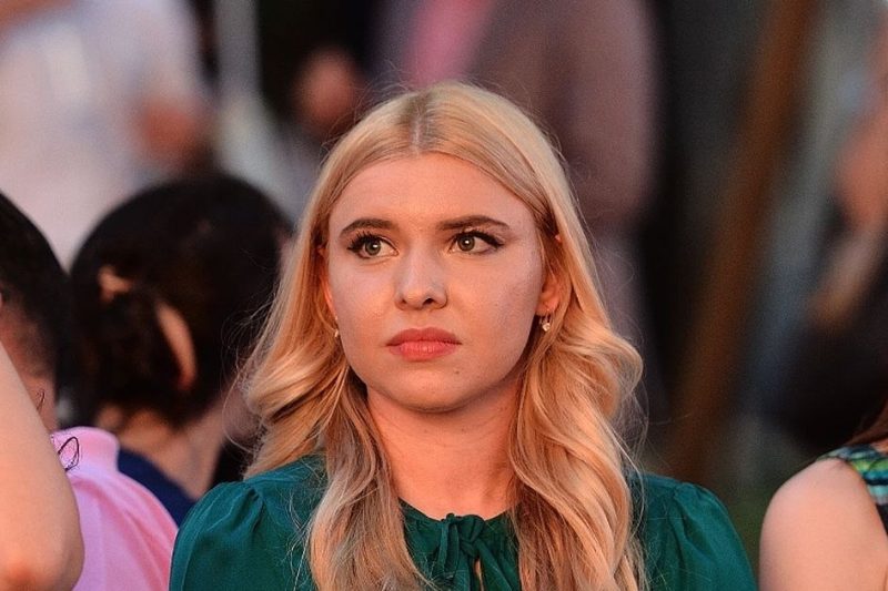 Tânăra din spatele mega‑tranzacției Carrefour: Karina Pavăl, moștenitoarea Dedeman și noua figură a…