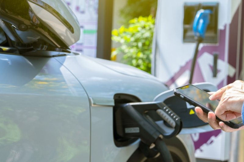 Vânzările de vehicule electrice second-hand cresc vertiginos în…