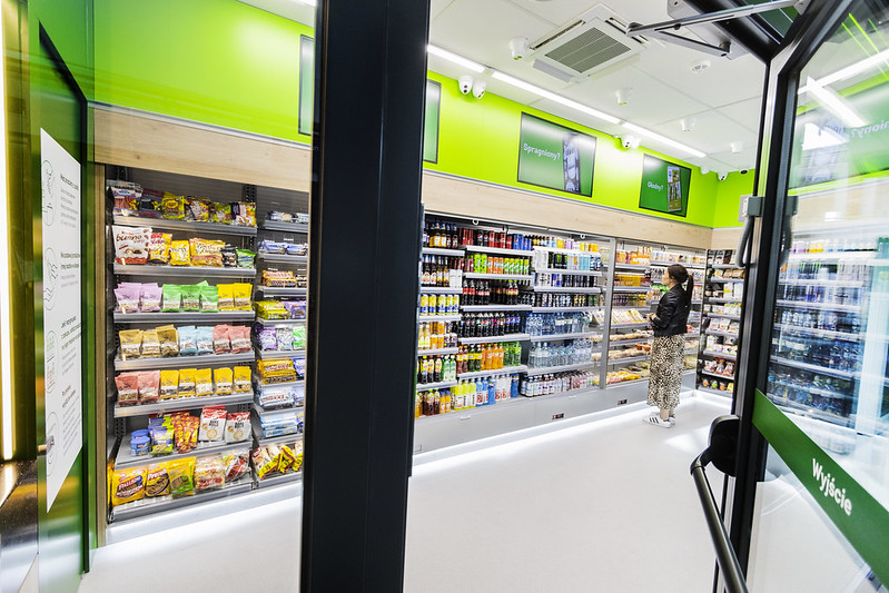 Polonezii de la Zabka au dat lovitura în România cu lanțul de magazine Froo. Ce și-a propus retailerul până în 2028