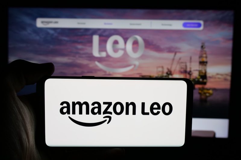 Când îşi va lansa Amazon serviciul de internet prin satelit