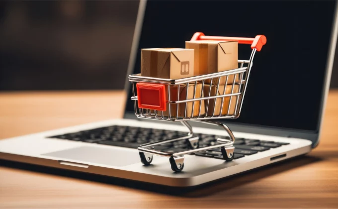 O treime dintre români vor să cumpere din marketplace-uri internaționale, anul acesta. Studiu