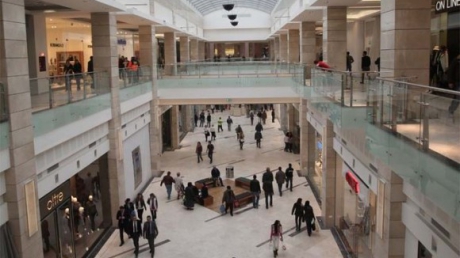 Comerțul a scăzut cu 5% în primul trimestru din 2026. Unde au fost cele mai mari reduceri ale afacerilor din retail