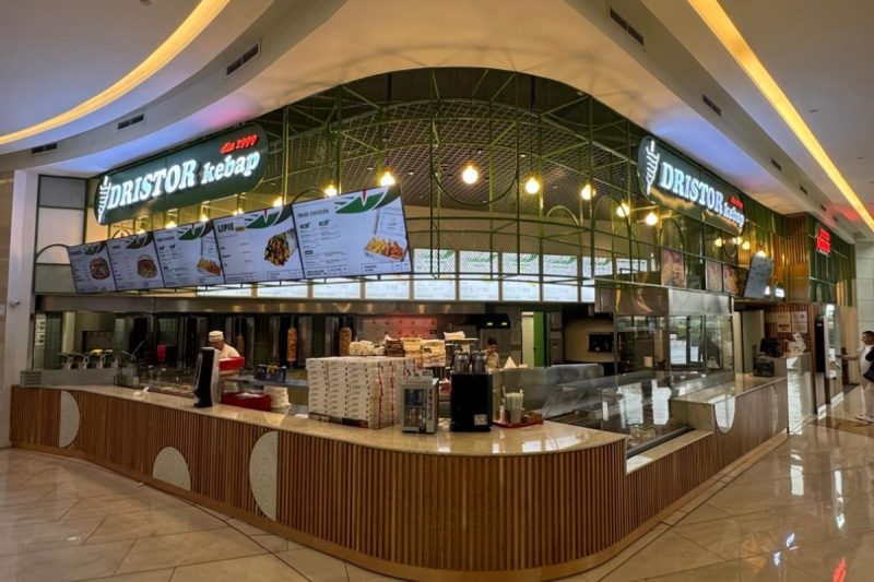 Dristor Kebap vrea să atragă 5 mil. euro de la investitori de pe platforma Seedblink şi „invită clienţii să devină acţionari”. Ce spune fondatorul afacerii?