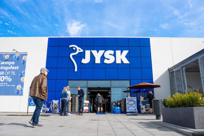 JYSK deschide magazin în Caransebeş, judeţul Caraş-Severin, şi ajunge la o reţea locală de 162 de unităţi