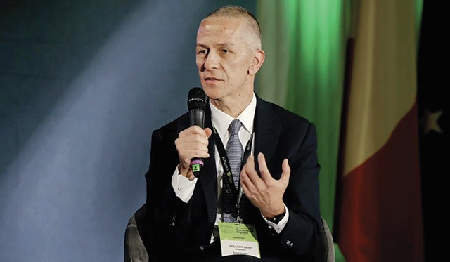 Iulian Stanciu eMAG — vânzare pachet 11,77% către Prosus, ~500M euro